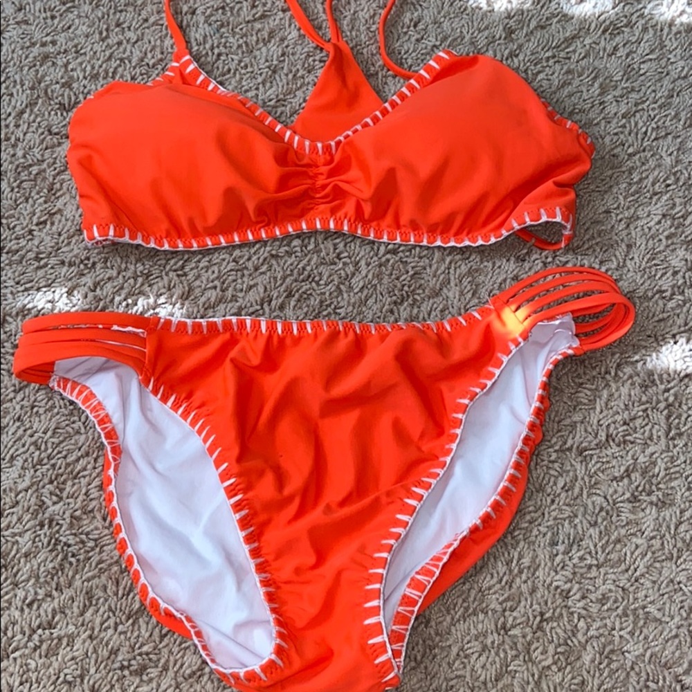 Bikini!